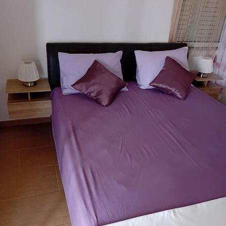 Apatmani Peternel Apartamento Vir Exterior foto