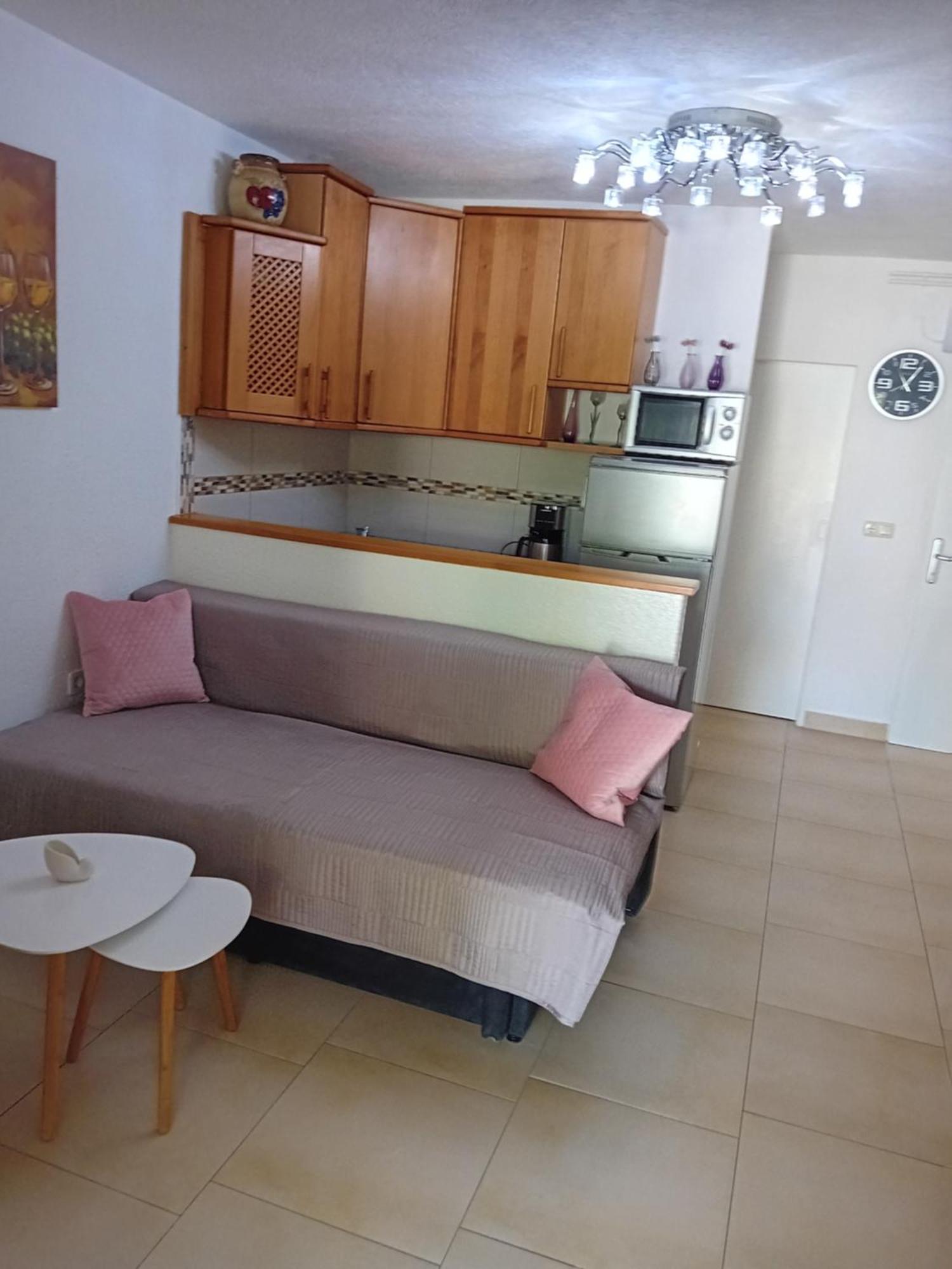 Apatmani Peternel Apartamento Vir Exterior foto