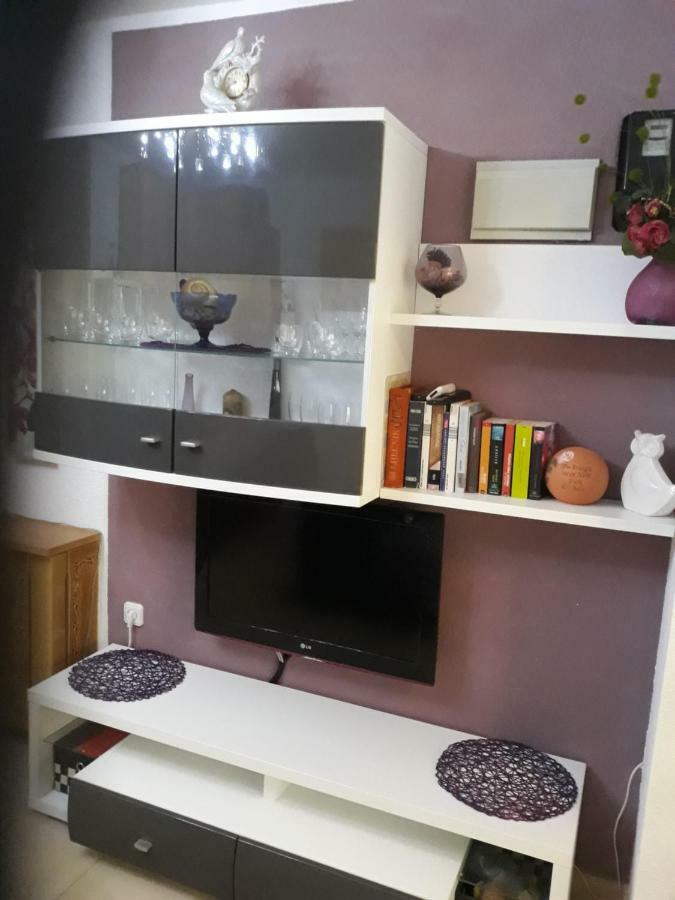Apatmani Peternel Apartamento Vir Exterior foto